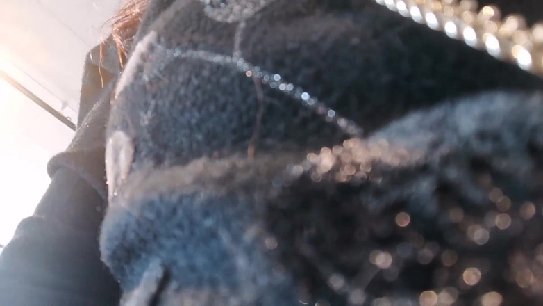 Nicoletta Embassi: Chenge wet panty in a store