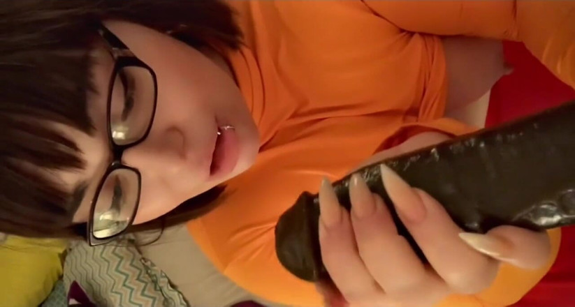 LexxiBakk: Velma suka besar