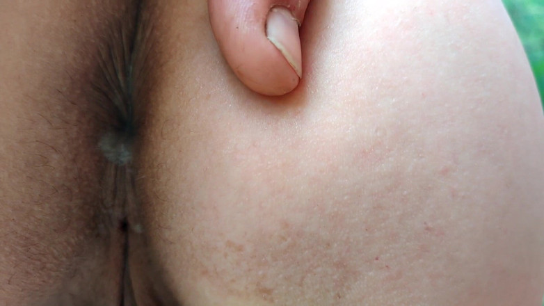 DirtyLubov: Sexo oral ao ar livre e posição de cachorro