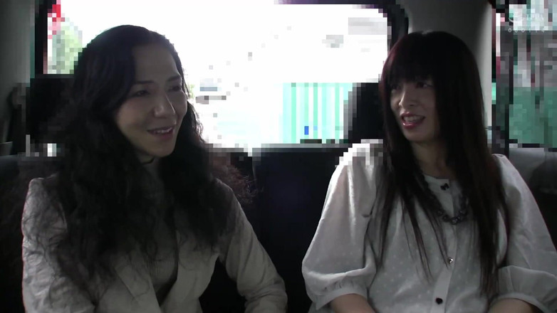 Raptor Inc: Nic netušící obyčejné zralé ženy vyzvednuty z běžných nákupních ulic. Část 1