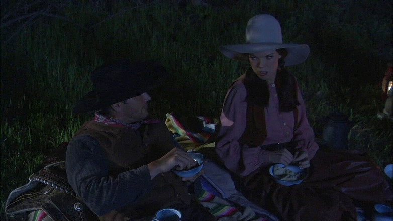 Deep Fuckers: Brunetka loszka tyłek zerżnięta na kempingu