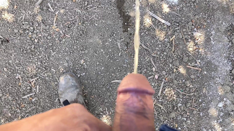 Xooshua (xblue18): У моей 18-летней подруги тугая задница