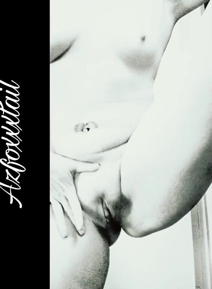 AzFoxxxTailPhelicia: Strip 2 - Fluffypanty