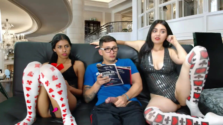 Teen amateur Latinas: Stepdaughter Lick Pussy of Stepmom Infront Stepson