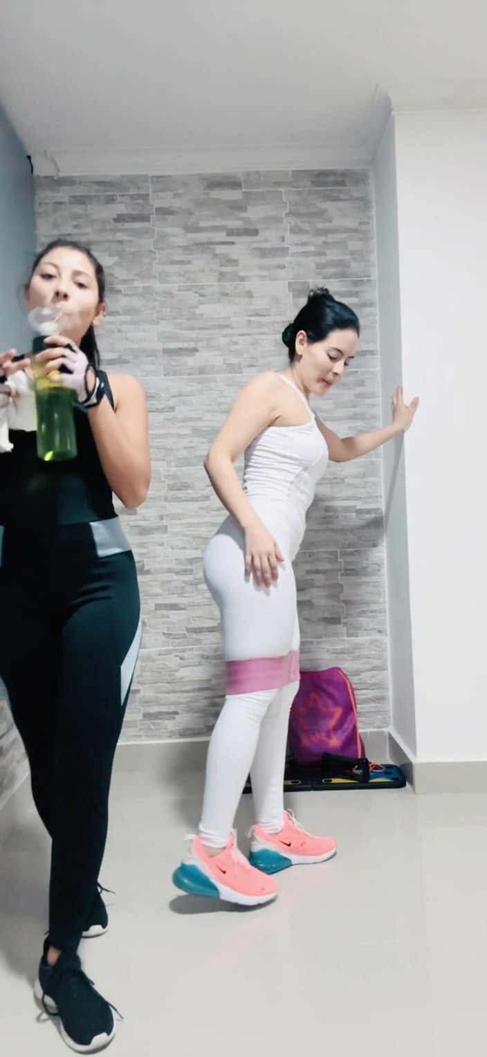 Vika_Sexting: Your Heat मुझे बुलाता है