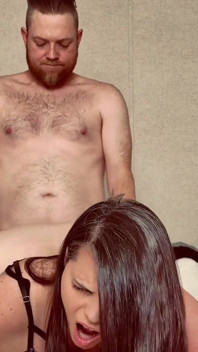 Creampie mit spermareinigung von ehemann