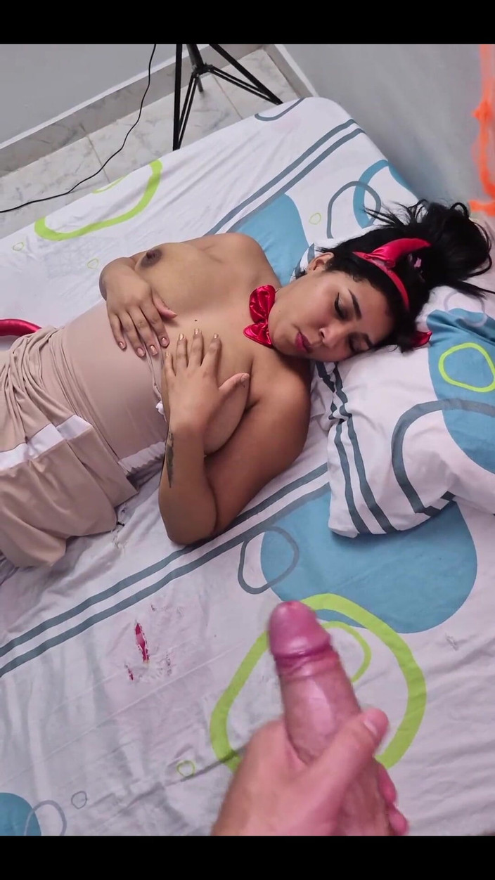 Pikaa6: 난 그냥 할로윈에 대한 하나의 소원을 만들고, 그것은 내 엉덩이에 나를 따먹고 싶은 다른 남자를위한 것입니다.