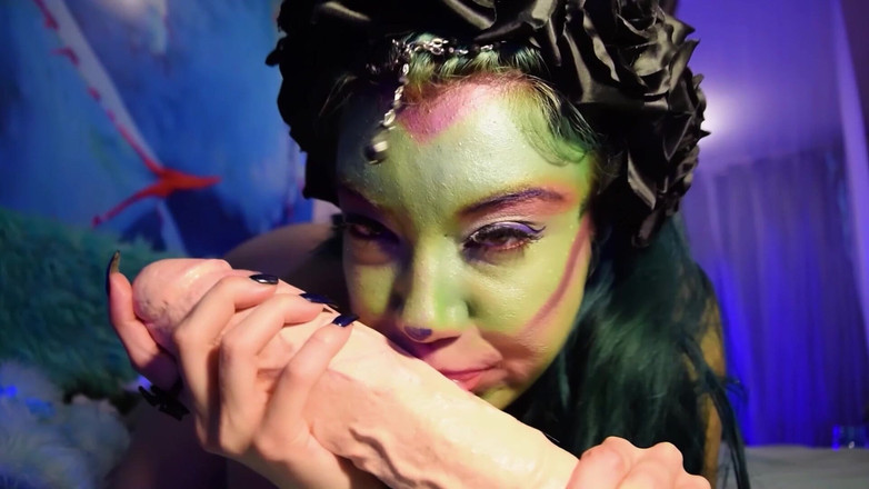 Little Puck: Ninfomaníaca mágica | Fantasia de pau grande