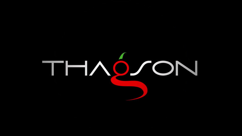 THAGSON: 딜도 중독 장면 2. 자지보다 딜도를 선호하는 팬티를 입은 아름다운 금발