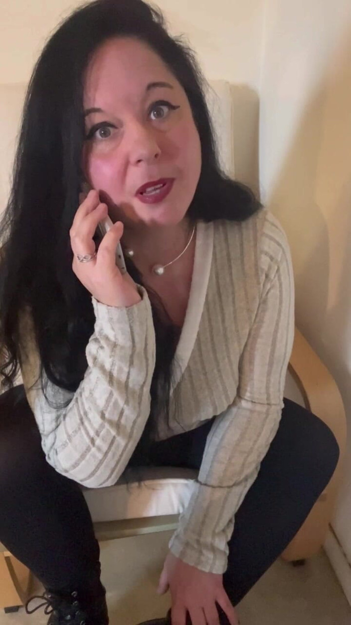 Maitresse Clara: Я зателефоную вашій дружині і розповім їй усе!