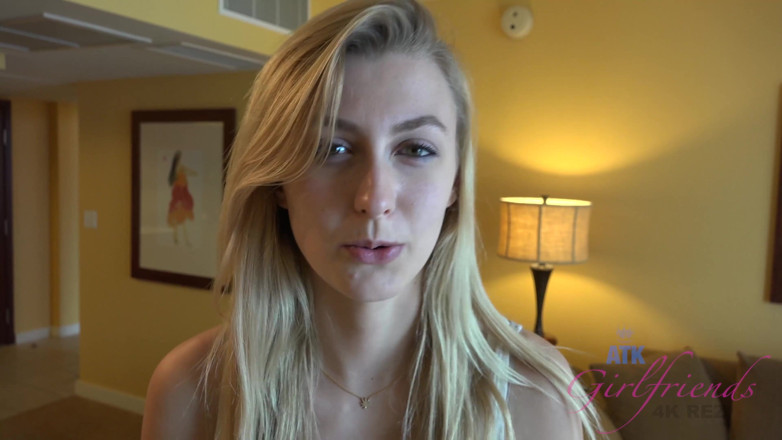 ATK Fans (Girlfriends): Virtual vacation on Hawaii with amazing blonde Alexa Grace 4/7