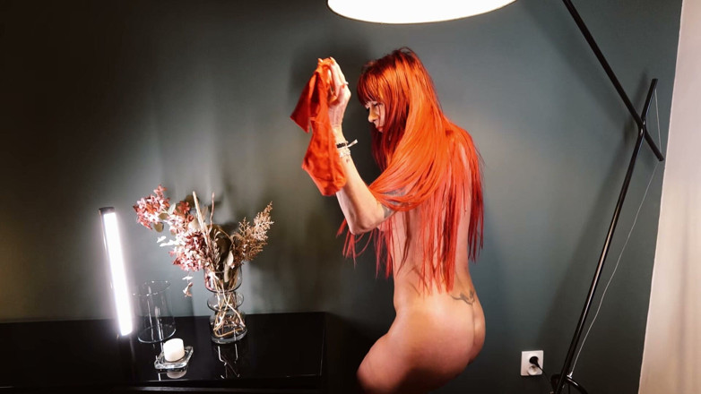 Lettyblond: Kåt MILF