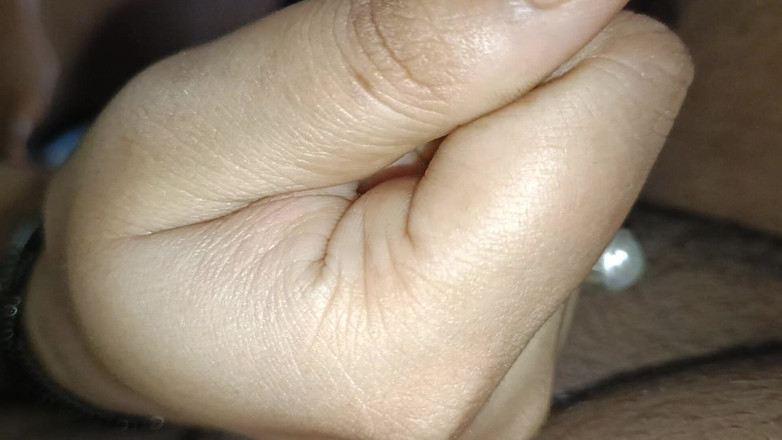 Catchybusty: Kijk naar het lange haar van mijn kokosnoot