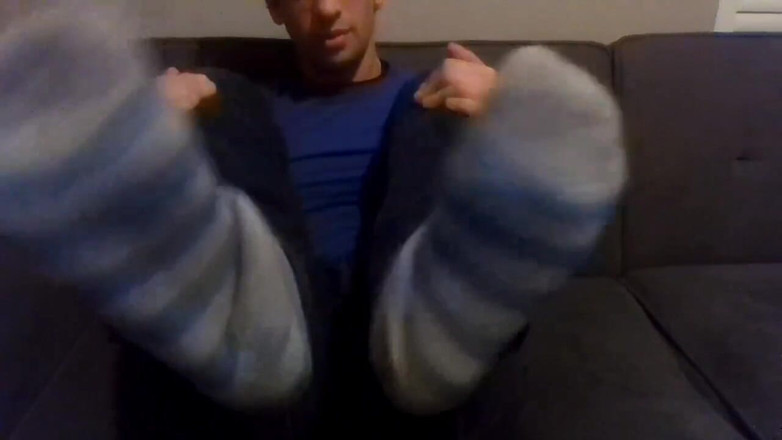 LilTaste: Footplay fetiš fanklub video měsíce (ffvotm); Bonus video května 2021 (bez zvuku)