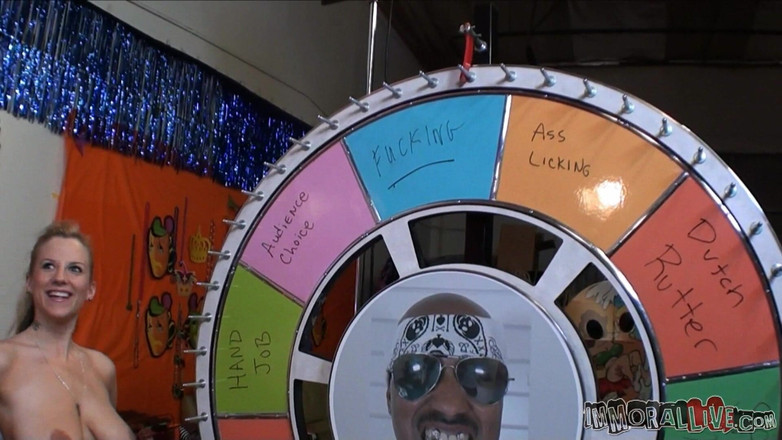 Immoral Live: Рейчел Роксс, Ліззі Лондон, Хейлі Каммінгс і Мемфіс Джой