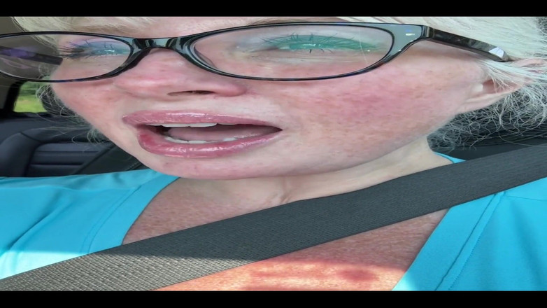 PaintedRose: Velká šťavnatá broskev Made You Look Lol