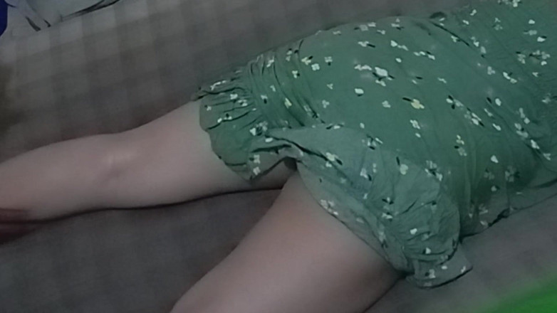 Angelina Pop: Massage plus meer mensen in hun huis