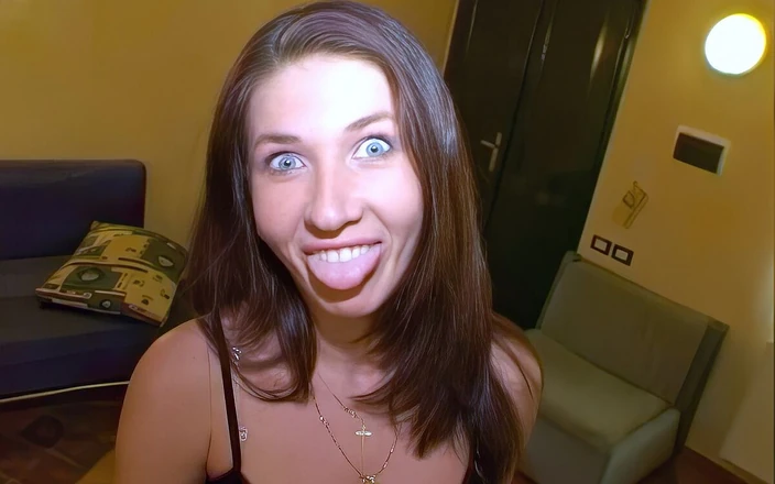 Real couples: Petty Pol and Dennis Filmed at Home