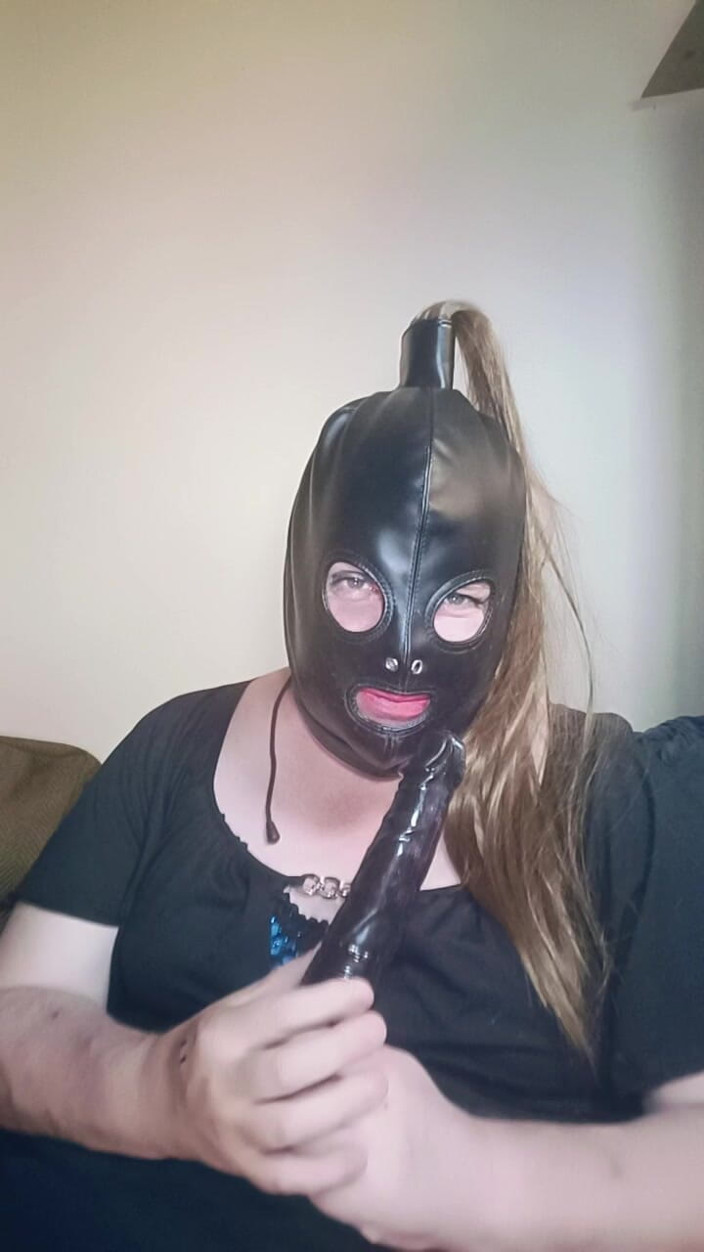 Stephanie-Nicole-TV: Stephanie-nicole Tries Her Hands as a Sex Toy Reviewer