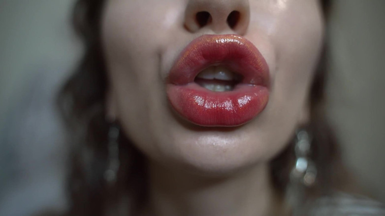 Rarible Diamond: 噩梦亲吻慢动作