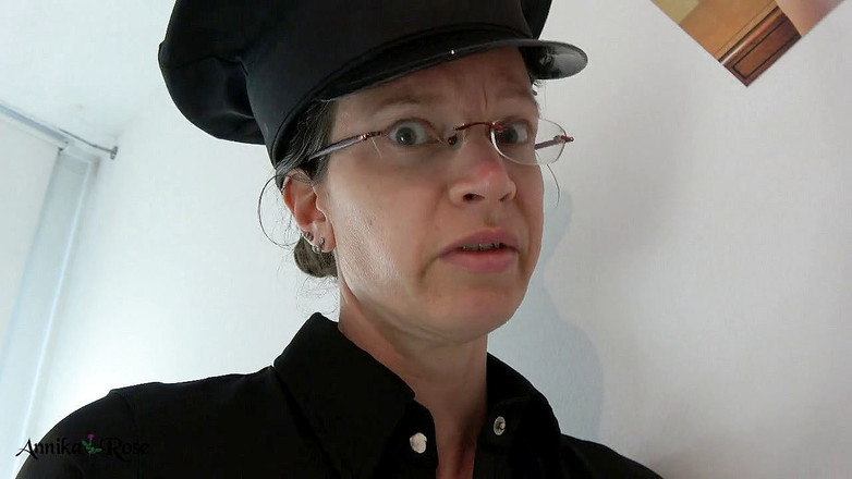 Annika Rose: Dans la prison 2