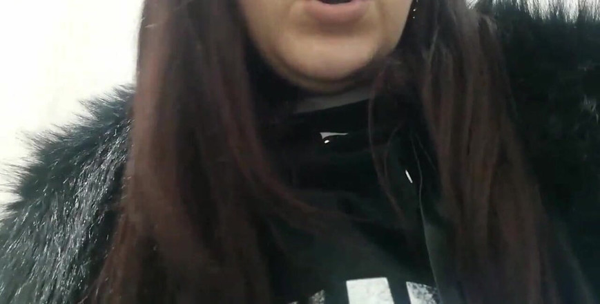 Nicoletta Embassi: Vaše děvka v obchodě