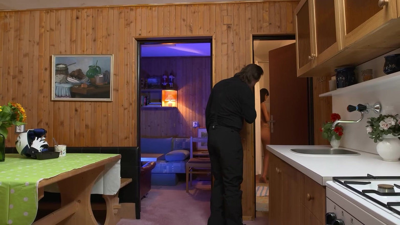 Old & Young: Ateşli Esmer Güzel Ski Geil Mutfak Baştan Çıkarma