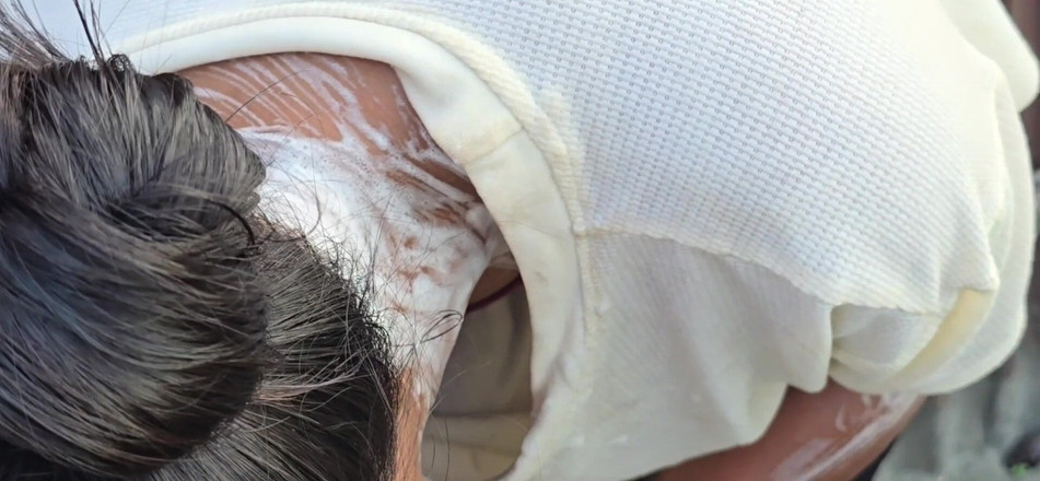 SafeRosebush8: Video khiêu dâm xxx Ấn Độ tắm