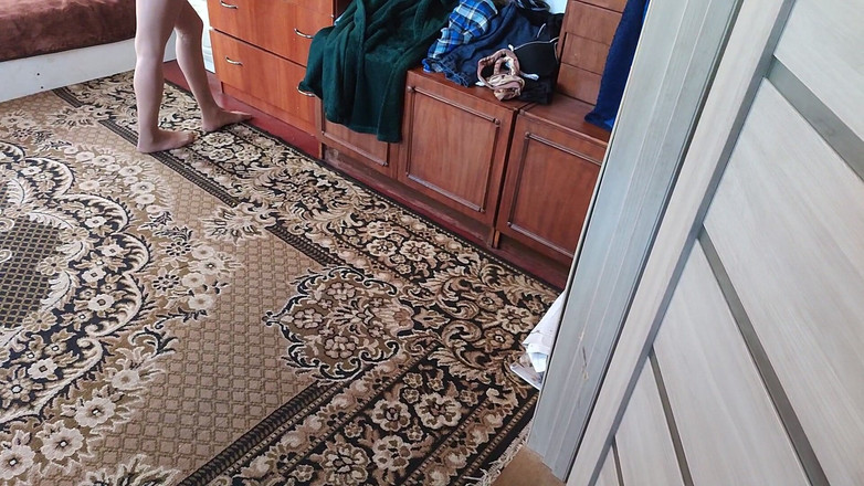 DirtyLubov: 침실에서 보지와 항문 섹스