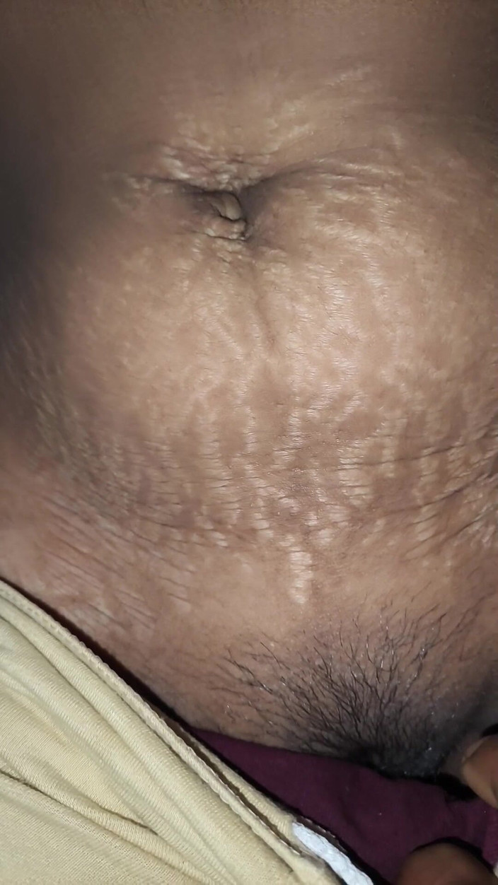 RoboticApple28: Schöne Simran, frisch verheiratete ehefrau, von ihrem ehemann im schlafzimmer...