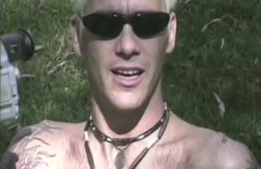 Tight little babes: Skinny guy fucks young busty hottie in the car