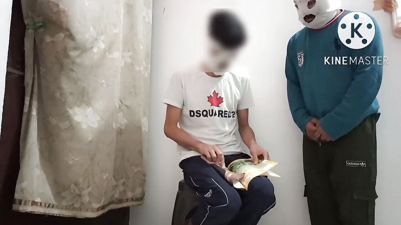 Desi__Panda: Profesor de matrícula recta y serie de sexo estudiantil gay