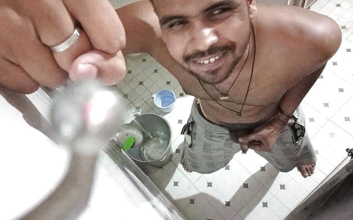 IsmaatDeva: Đi tiểu sau khi làm tình mạnh bạo bởi Ismaatdeva