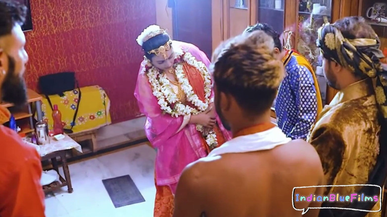 IndianBlueFilms: Self bar