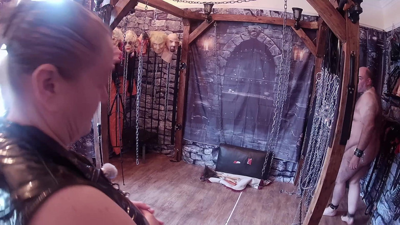 Aaexperiencesltd: Bölüm 1: Lanista Bear ve Domina Satana sahibe Izar ve Efendi...