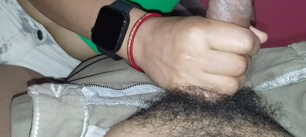 Uttar dinajpur: Cute Desi Indian Beautiful Step Sister Gets Fucked with Huge...