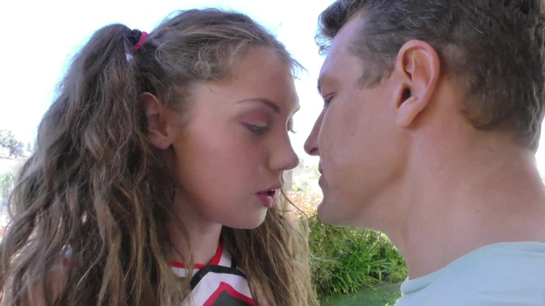 Hefburg: I love a dirty ass whore cheerleader