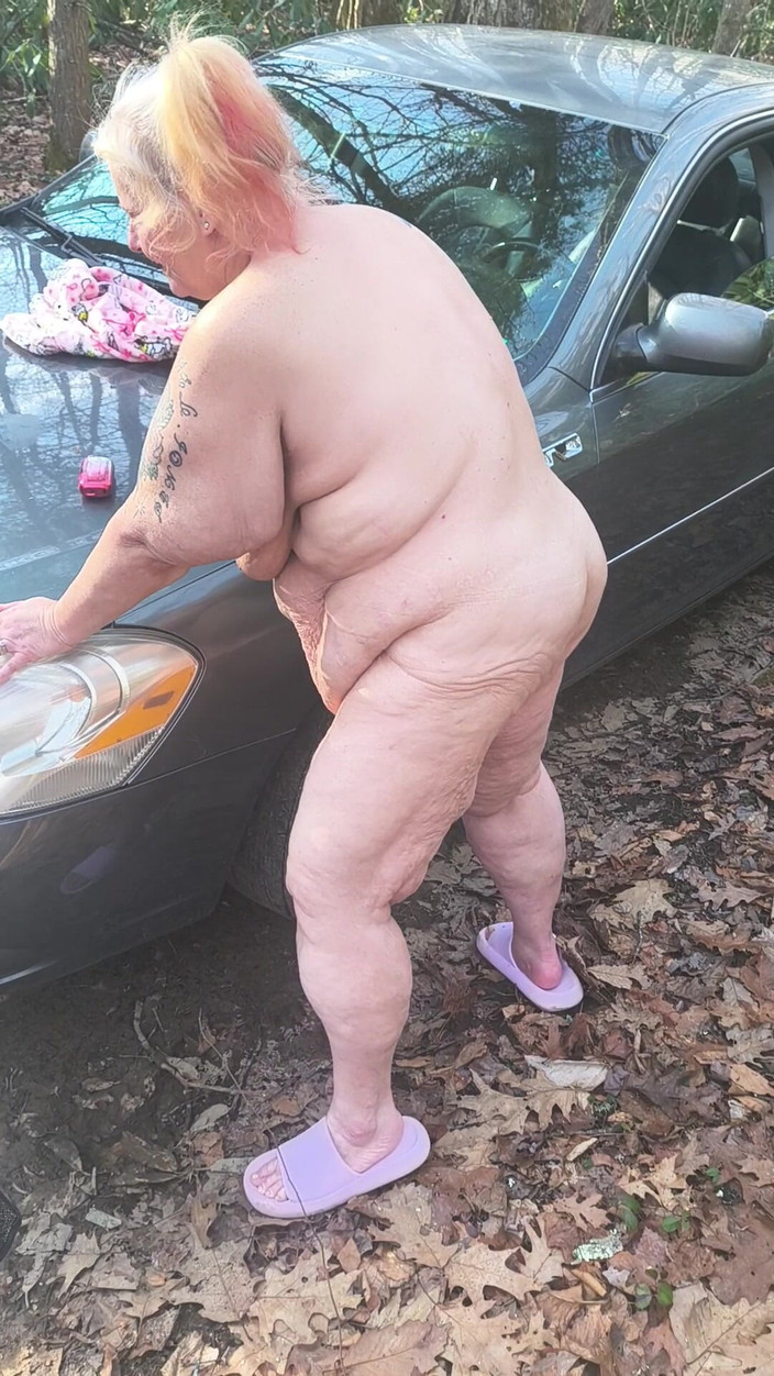 HerculesnVENUS: Kau mau mendengarku muncrat? di Hutan? Naughty Stranger?