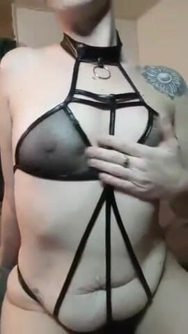 MarieSterling: Unzip for a surprise!