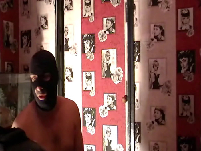 SassyTiff: Slave drinks goddess pee