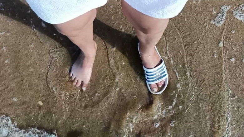 Idmir Sugary: Feet and the Sea Extra Slowmotion - One Foot Barefoot and...