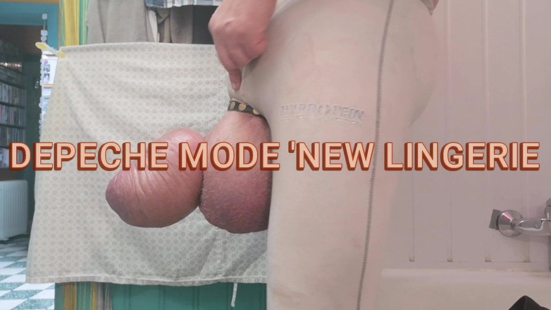 Monster_Meat_: Neue unterwäsche dessous-show