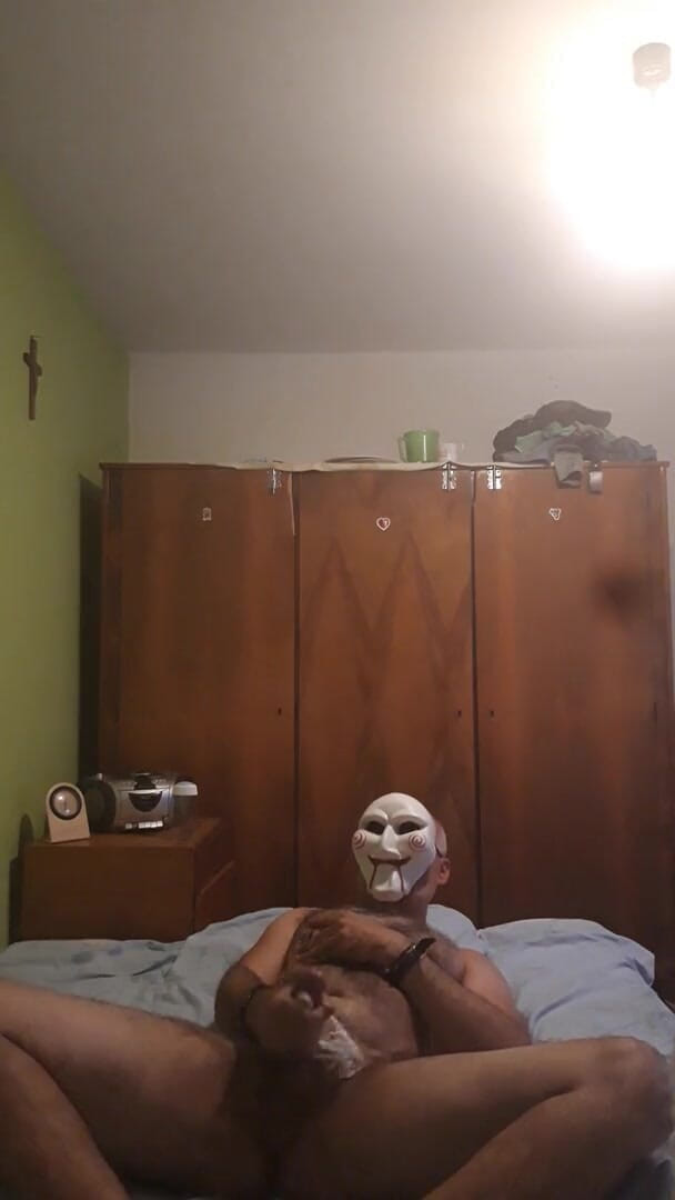 SingerMask: Fuck this pussy toy!