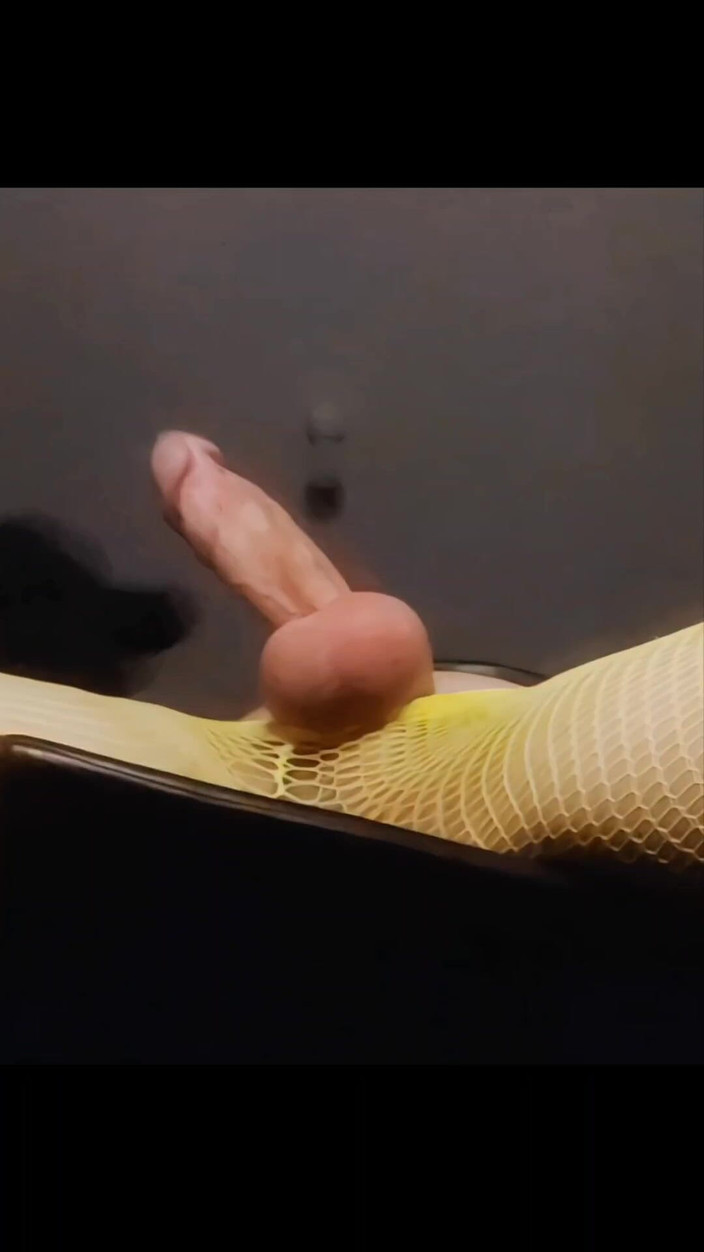 Lizzaali: Floor view klaarkomen en spiertrekkingen in mijn groene visnetpanti en...