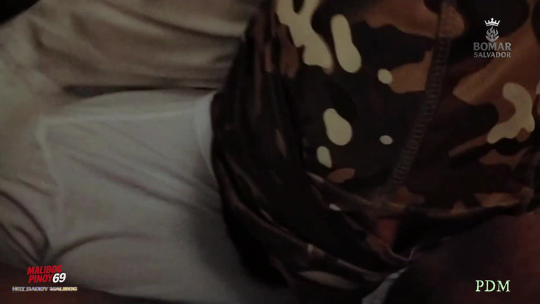 pinoy malibog: उत्तेजित डैडी दोस्त एक साथ में बंद हैं