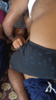 sautele pita ke saath skooli larki