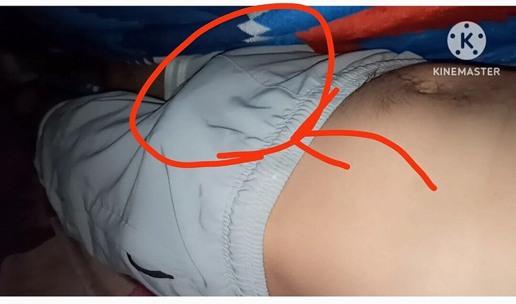 Desi__Panda: मेरे सीधे दोस्त बड़ा राक्षसी लंड आधी रात - भाग 2