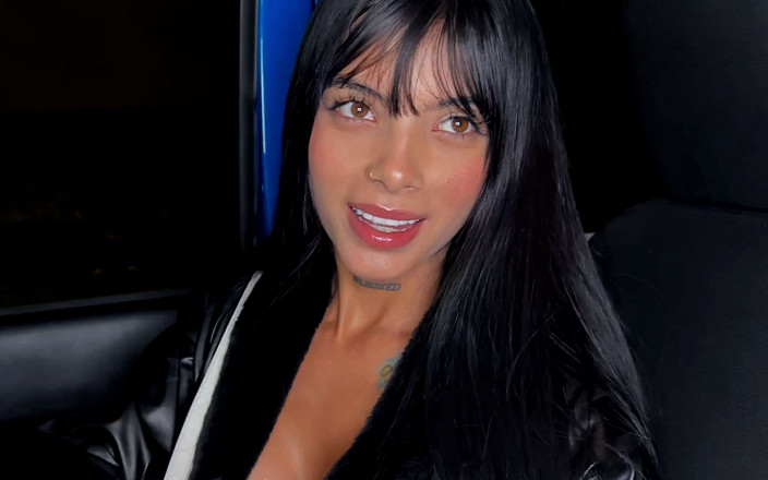 Max Cartel: Seksowny Street Walker