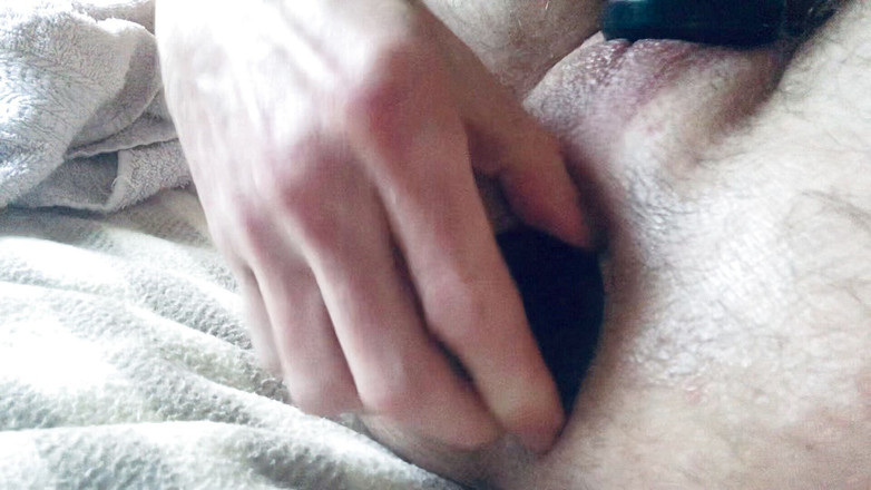 Homemade gay assplay: Aku muasin lubang pantatku pakai dildo