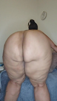 BBW Ass Clapping Jiggling Fat Booty Big Butt Slut Shaking Thick Curves for You